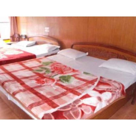 Hotel Darpan Nainital Luaran gambar