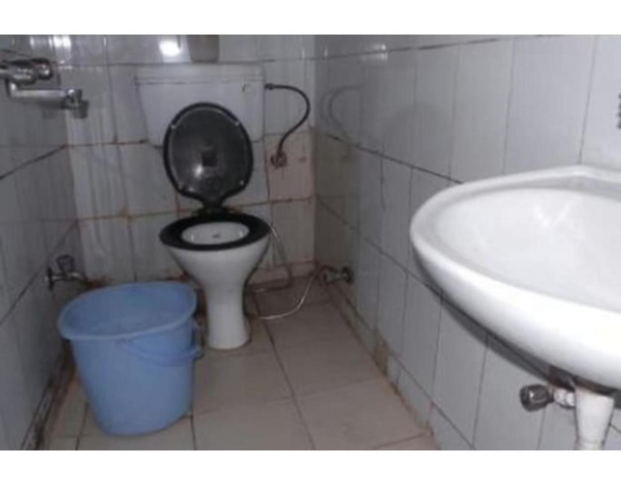 Hotel Darpan Nainital Luaran gambar